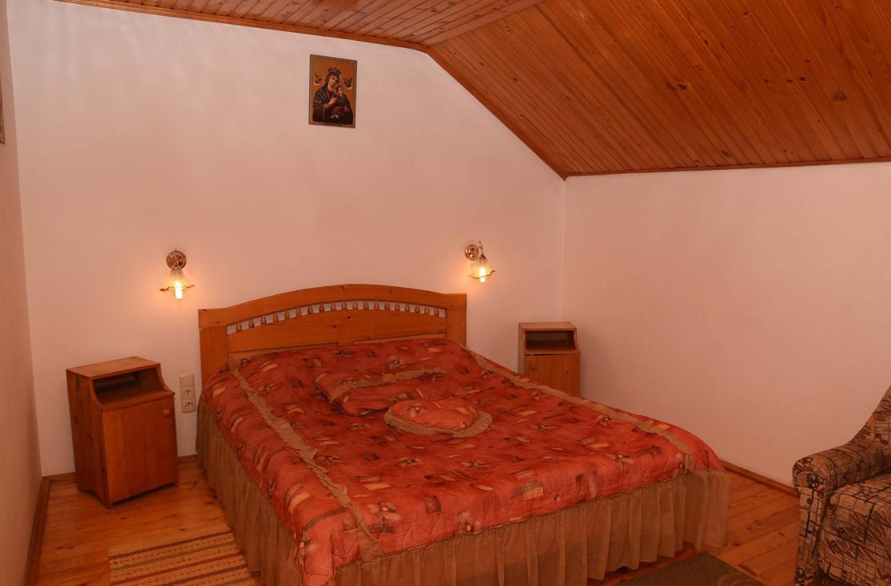 Oskolok Dovbusha Mini-Hotel ヤレムチャ エクステリア 写真
